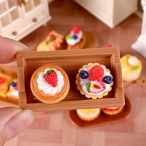 Miniature en résine 3D, gâteau dessert, ornement de cuisine pour maison de poupée, accessoire DIY pour garçons et filles, petit cadeau de vacances - Product Image 6