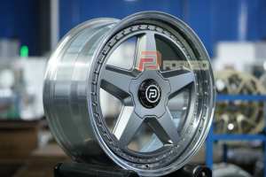 Moyeux de roue en aluminium forgé en deux pièces de haute qualité, adaptés pour BMW M4,M5, Mercedes-AMG C63,G63,Porsche 911,<span class=keywords><strong>Ferrari</strong></span> F8 Tributo. - Product Image 3