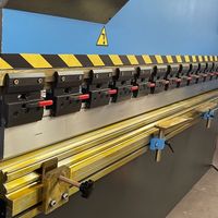 Presse plieuse hydraulique CNC WC67K-100T2500 pour le pliage et la façonnage de tôles métalliques