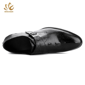 Britannique classique Stock hommes chaussures d'affaires italien en cuir véritable chaussures grande taille <span class=keywords><strong>homme</strong></span> robes de mariée chaussures - Product Image 4