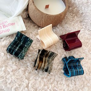 Pinces à cheveux Liwu <span class=keywords><strong>de</strong></span> style nouveau, larges et hautes, avec une texture élégante pour un style mi-hauteur, forme rectangulaire, mini pince à cheveux en acétate - Product Image 3