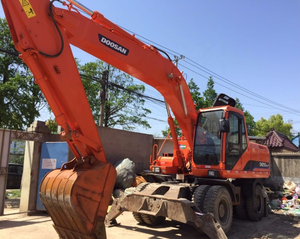 Excavatrice d'occasion Doosan DX210W avec pièces de qualité pour pelleteuses à roues manuelles de 20 tonnes - Product Image 6
