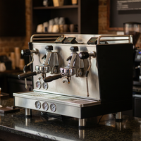 Machine à café expresso professionnelle semi-automatique en acier inoxydable 9 bars avec deux groupes 3120C