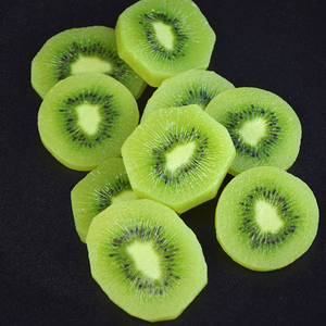 Modèle artificiel de tranche de fruit en PVC, fraise réaliste en plastique, accessoires décoratifs en PVC, kiwi réaliste - Product Image 4
