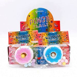 Juguetes Blandos de Mochi Donut al por Mayor, Juguetes Antiestrés Elásticos de TPR Suave con Purpurina, Lindos y Divertidos para Niños - Product Image 1