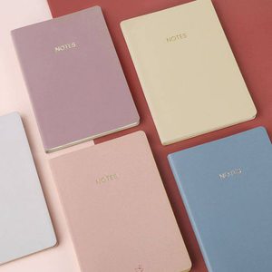 Cuadernos Personalizados con Logotipo Dorado A6, Cubierta Suave de Cuero PU, Páginas Rayadas y Punteadas, Libretas Portátiles - Product Image 5