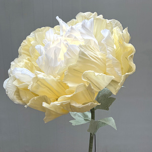 Fleurs artificielles élégantes et mécaniquement simulées en pleine floraison ; Idéales pour les vitrines, les mariages, les centres commerciaux et les halls d'hôtels. - Product Image 3