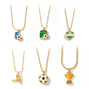 Collier pendentif football plaqué or 18 carats avec zircon incrusté, bijou chaîne sportive, cadeau pour femme - Product Image 1