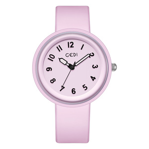 Reloj de silicona minimalista y elegante para mujer con un diseño fresco en colores pastel. - Product Image 2