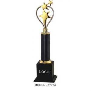 Elegante Trofeo de Metal Fundido a Presión con Diseño Grabado por Láser para Eventos Corporativos, Funciones Anuales, Apreciación al Personal y Liderazgo - Product Image 1