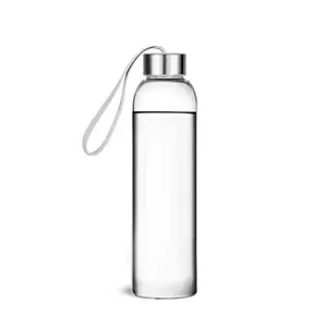 गर्म बिक्री सरल शैली पारदर्शी स्टेनलेस स्टील पेंच टोपी के साथ पट्टा कस्टम थोक पतली प्लास्टिक की पानी की बोतल