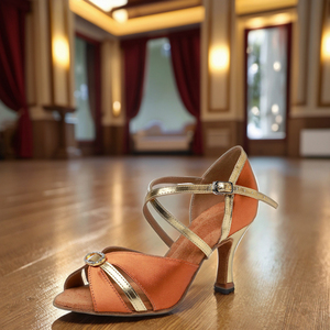 Scarpe da Ballo Latino Salsa da Donna Evkoodance con Tacco 7.0cm in Raso, Fodera in Cotone, Design Unico, Tacco Personalizzato, Suola in <span class=keywords><strong>Camoscio</strong></span>, Nuovissime - Product Image 4