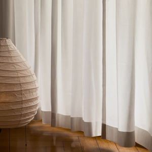 Cortinas de Tul de Tela de Alta Calidad para Decoración de Ventanas con Función de Oscurecimiento para Hogares, Villas, Hoteles y Hospitales - Product Image 1