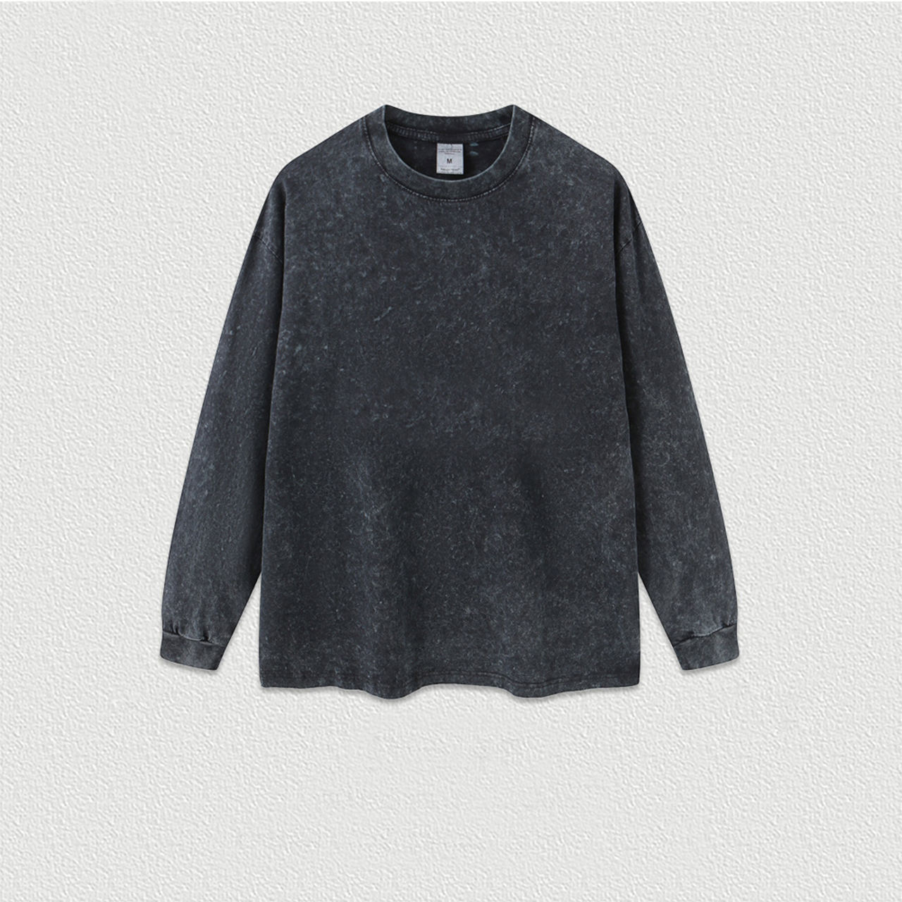 สีเทาเข้ม