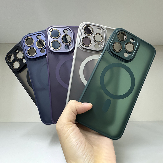 Fashion Style TPU Magnetic Phone Cover for iPhone 16 Plus 15 14 13 12 11 Pro Max Samsung-Waterproof Protective Camera Cover