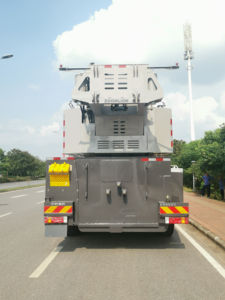 Grúa Todoterreno Zoomlion de 220 Toneladas ZAT2200H853 de Alta Calidad - Product Image 6