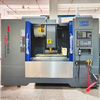 Centre d'usinage vertical CNC LEYO VMC 1160 robuste à 4 axes, commande Fanuc, cône de broche BT40