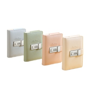 Carnet de notes A7 personnalisé en cuir PU rigide, style vintage, avec serrure à code <span class=keywords><strong>secret</strong></span> et reliure cousue, multicolore - Product Image 1