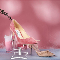Présentoir de chaussures en acrylique personnalisé présentoir en acrylique transparent pour magasin de chaussures présentoir de chaussures à talons hauts en acrylique pour femmes