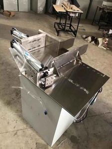 Máquina Empacadora de Bolsas de Plástico Simple y Económica para Pañales de Bebé Semiautomática <span class=keywords><strong>Newlife</strong></span> con Componentes Centrales de Rodamiento - Product Image 2