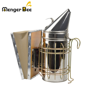 Kit d'outils d'apiculture Menger 12 pièces : fumoir à abeilles, brosse, gants, combinaison de protection, poignée de cadre, filtre conique en nylon, garantie de 2 ans - Product Image 5