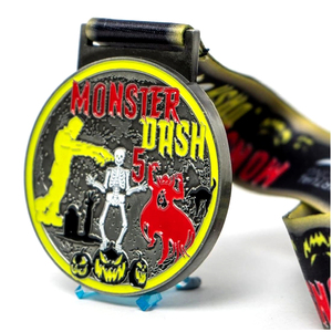 WD campione gratuito personalizzato medaglia di smalto, bagliore in zucche scure caramelle mais halloween run 5k medaglia - Product Image 6