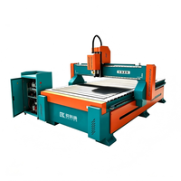 Machine de gravure CNC 1325 pour le bois, découpeuse publicitaire pour le travail du bois, routeur de sculpture en relief pour portes en bois massif