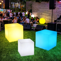 Cube lumineux LED 16 couleurs RVB à télécommande pour événements et fêtes, tabouret de bar LED en plastique