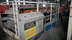 Tuile de toit d'application d'hôtel contrarotative Tuile de toit de style chinois en PVC Tuiles en résine 380V 22kW Productivité élevée - Product Image 5