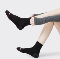 Chaussettes de sport en nylon pour femmes, respirantes, anti-odeur, antibactériennes, à fond éponge, évacuant l'humidité, pour le printemps