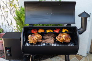 Petit <span class=keywords><strong>barbecue</strong></span> à granulés de <span class=keywords><strong>bois</strong></span> en acier avec chariot et dispositif de sécurité anti-flamme pour la cuisson en extérieur, le fumage et le <span class=keywords><strong>barbecue</strong></span> - Product Image 6