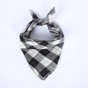 Serviettes classiques pour animaux de compagnie <span class=keywords><strong>Treillis</strong></span> Chien Bandanas Collier de chien en polyester - Product Image 4