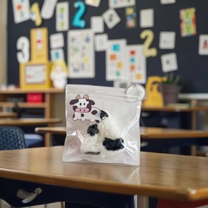 Cute Cow Triangle Rice <b>Ball</b> TPR Squeeze Toy Simulation Food <b>Sticky</b> Soft Taba Stress Relief Pocket Therapy Fidget Toy - Product Image 3
