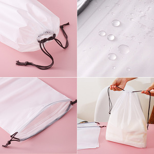 Sac à chaussures populaire en tissu givré motif ours brun avec cordon de serrage, imperméable, pour voyage, rangement et usage domestique polyvalent - Product Image 3