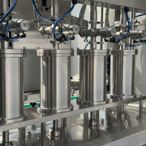 Machine de remplissage à piston servo en acier inoxydable 316 pour miel/<span class=keywords><strong>sauce</strong></span>/adhésif/pâte, 4 têtes, entièrement automatique - Product Image 4