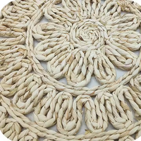 Nouveaux arrivages de tapis de table tissés naturels en cosse tissés tendance en gros personnalisés