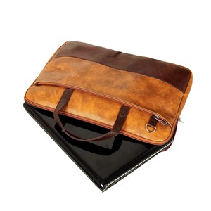 กระเป๋าใส่แล็ปท็อปหนังแท้พร้อมฟังก์ชั่นขาตั้งที่ดีที่สุด รุ่น 001 - Product Image 3