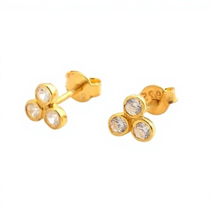 Boucles d'oreilles minimalistes plaquées or 18 carats avec cristaux de strass en forme de fleur, sertissage clos, pour un usage quotidien, bijoux unisexes - Product Image 1