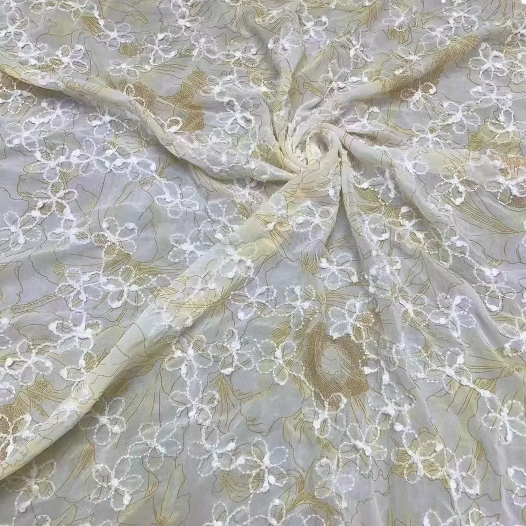 قماش من السيفون الحريري والبوليستر عالي الجودة مُزين بطباعة الزهور لصنع القمصان والفساتين للبيع بالجملة