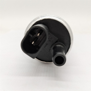 Pompe à carburant diesel 16117165590 1611184633 16114028194 pour <span class=keywords><strong>BMW</strong></span> <span class=keywords><strong>E39</strong></span> 520d <span class=keywords><strong>525d</strong></span> 530d X5 1998-2004 2.0L 2.5L 3.0L Yomi fourniture en gros - Product Image 4