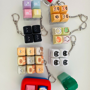 Benutzerdefinierte MX-Switch Tastatur-Keycaps DIY Fidget Button Schlüsselanhänger MOA OEM Cherry Bedruckte Logo-Keycaps Mechanische Tastaturkappen - Product Image 6