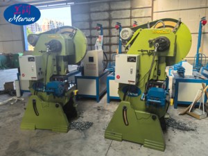 Máquina perforadora y formadora de alambre de púas con clip de cuchilla de China - Product Image 1