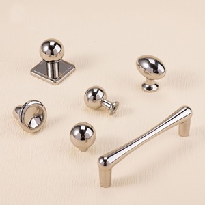 Manijas modernas minimalistas para puertas de armario, aleación de zinc, titanio, plata, forma de barra, espejo, cromado electroplacado para muebles - Product Image 4