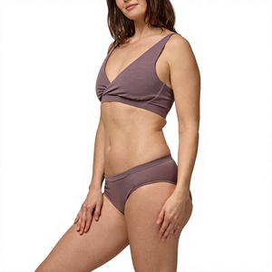 Ensemble de lingerie romantique 2 pièces pour femme, tendance, soutien-gorge sans rembourrage, culotte bikini, motif uni, sans armatures, taille haute extensible - Product Image 5