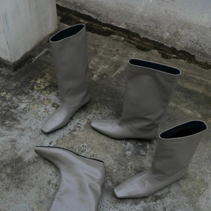 Bottes hautes au genou automne hiver pour femmes nouvelle tête carrée talon incliné baril haut avec manches amples hauteur augmentant les bottes de chevalier - Product Image 3