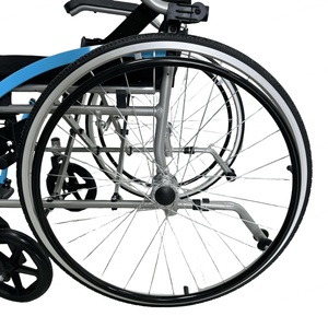 Chaise de toilette médicale professionnelle personnalisable CA811B, fauteuil roulant manuel de qualité supérieure pour équipement de réadaptation physique - Product Image 4