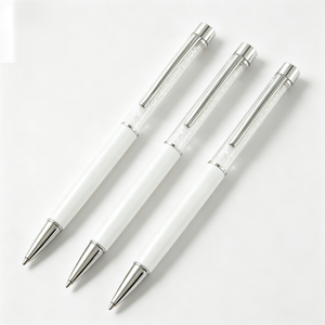 Stylo à bille rotatif en métal rempli de cristaux de diamant de luxe, multicolore, durable, pour le bureau, cadeau promotionnel - Product Image 1