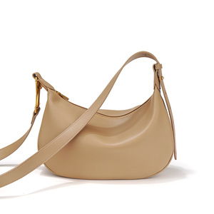Sac bandoulière demi-lune en cuir véritable personnalisé avec logo pour femme, fermeture éclair classique, couleur unie, style simple, pour le quotidien et les voyages - Product Image 1