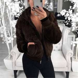 Nuova Giacca Corta da Donna in Ecopelliccia con Cerniera, Cappuccio e Tasche, Vita <span class=keywords><strong>Alta</strong></span>, <span class=keywords><strong>Moda</strong></span> Slim, Nera Rossa Rosa, Effetto Pelliccia di Coniglio - Product Image 3