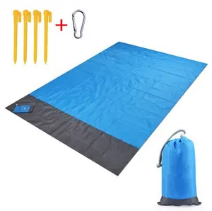 Folded Outdoor Camping Mat Nylon Beach Pocket Blanket Sand Proof Water Proof Blanket With Pocket Family Washable Rug